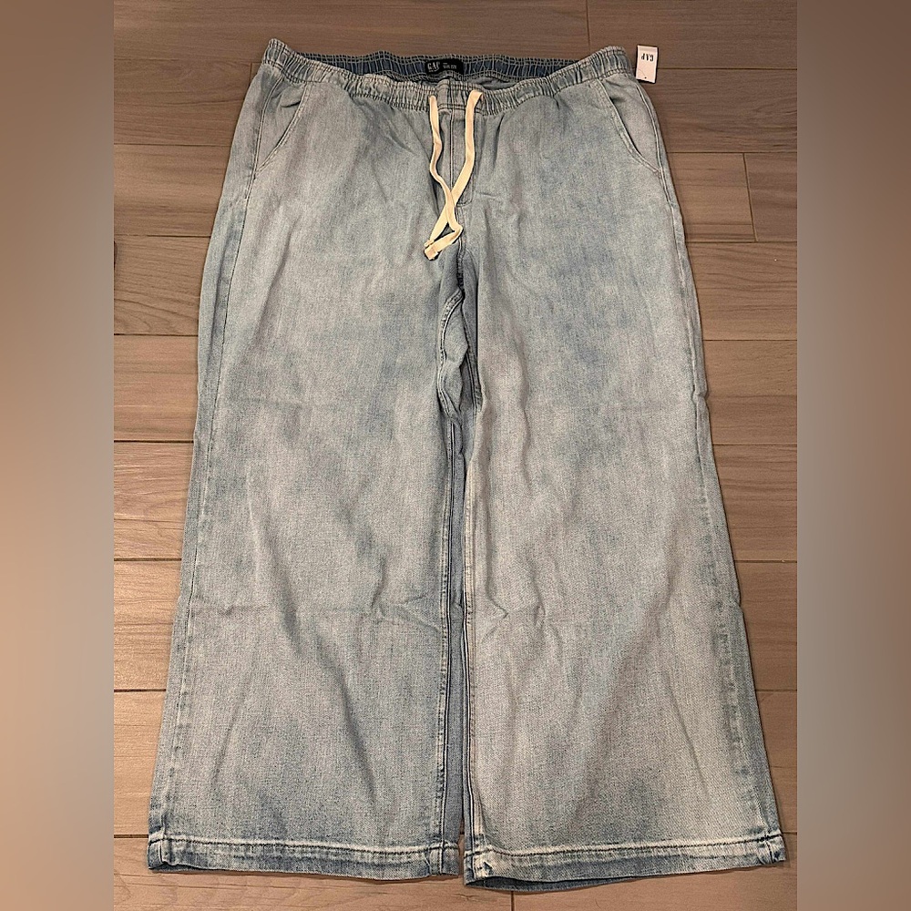 GAP Women's Relaxed Fit Light Blue stretchy Jean Pants with pockets 2XL